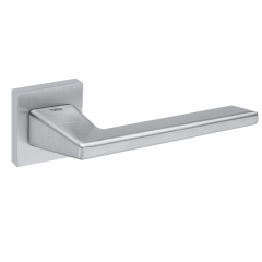 Дверная ручка на розетке Tupai Vizion 4140 Q 96 хром матовый Дверная ручка на розетке Tupai Vizion 4140 Q 96 хром матовый