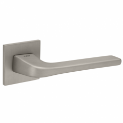 Дверная ручка на розетке Tupai 4007 5S Q 142 никель Дверная ручка на розетке Tupai 4007 5S Q 142 никель