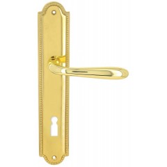 Дверная ручка ALDO (Альдо) 331 на планке PL03 полированная латунь F01 без доп. запирания PASS